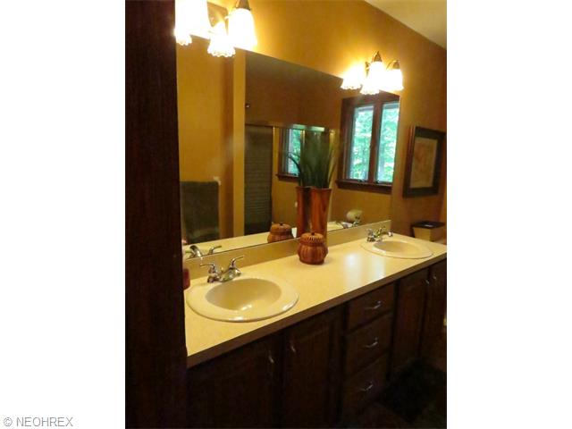 817 Park Harbour Dr, Boardman, OH 44512 photo 20