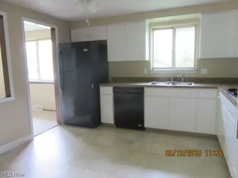 7685 Ohio St, Mentor, OH 44060 photo 4
