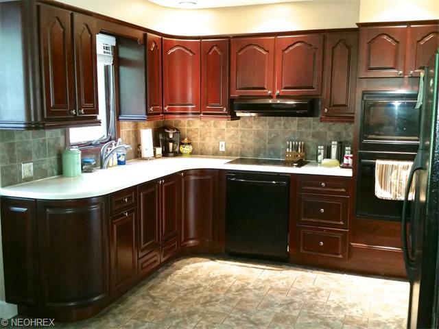 6110 Glenwood Ave, Boardman, OH 44512 photo 9
