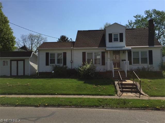 212 N Elm St, Orrville, OH 44667 photo 1
