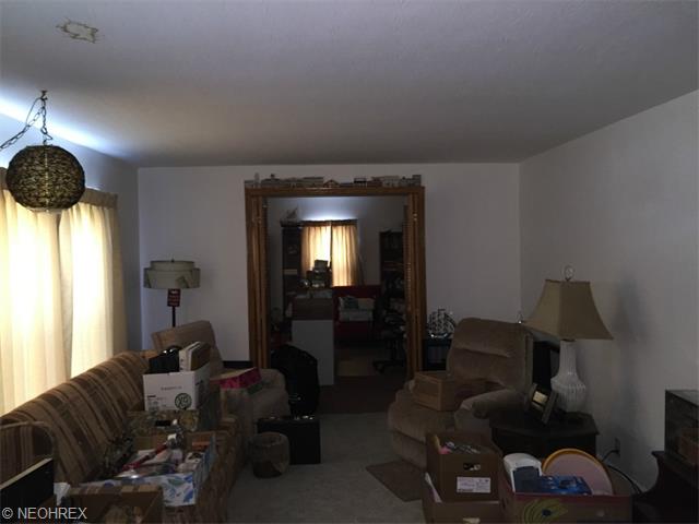 212 N Elm St, Orrville, OH 44667 photo 7
