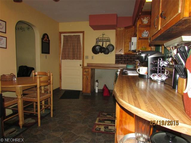3335 Sandy Lake Rd, Ravenna, OH 44266 photo 4