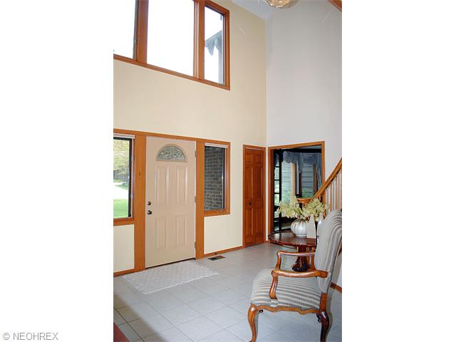 32785 Shadowbrook, Solon, OH 44139 photo 3