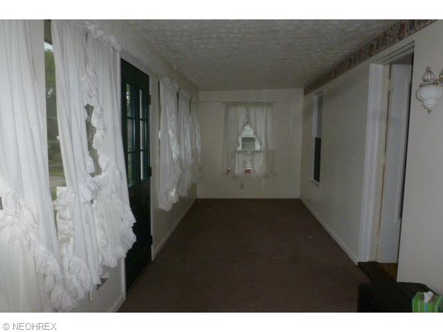 29 Sells Ave, Struthers, OH 44471 photo 8
