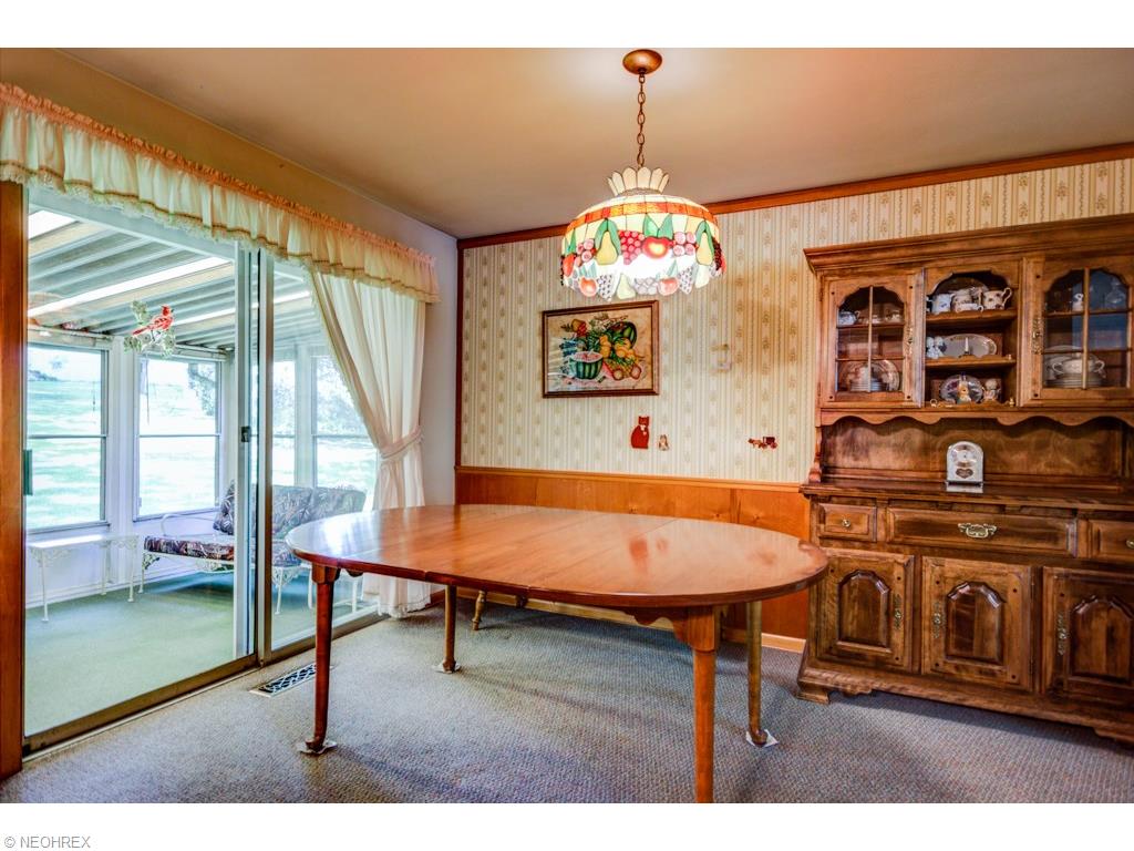 1911 Colonial Pkwy NE, Massillon, OH 44646 photo 6