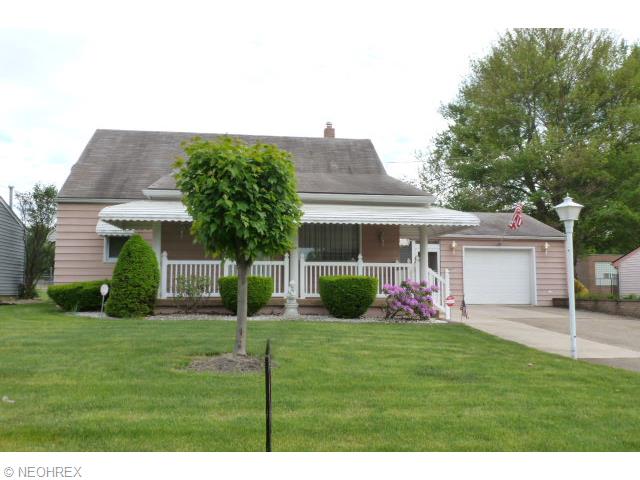 202 Smithfield St, Struthers, OH 44471 photo 1