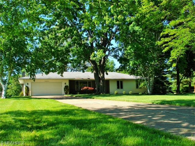 144 Burns Rd, Elyria, OH 44035 photo 1