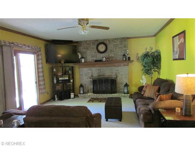7093 E Jefferson Dr, Mentor, OH 44060 photo 9
