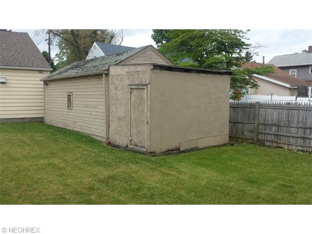 5316 Summer Ave, Ashtabula, OH 44004 photo 9