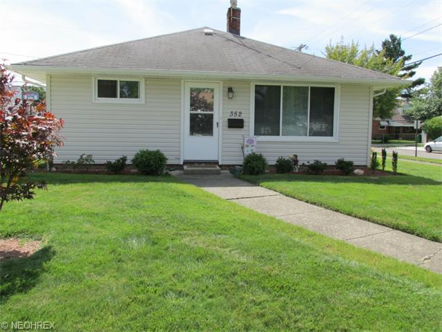 352 E 329th St, Willowick, OH 44095 photo 16