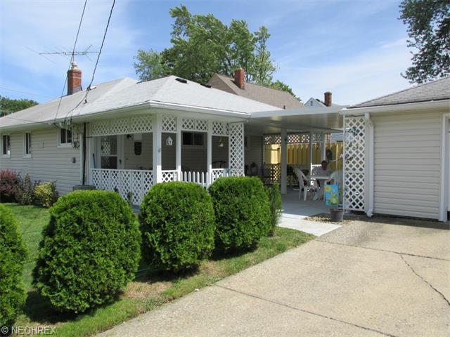 352 E 329th St, Willowick, OH 44095 photo 2