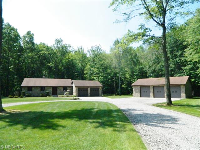 9754 Wolfe Rd, Windham, OH 44288 photo 3