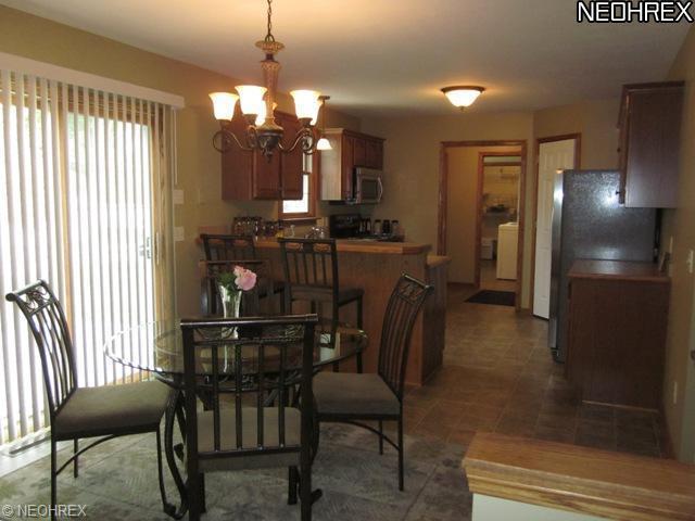 925 Mishler Rd, Mogadore, OH 44260 photo 5