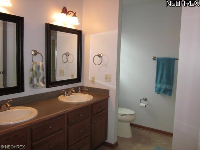 925 Mishler Rd, Mogadore, OH 44260 photo 15