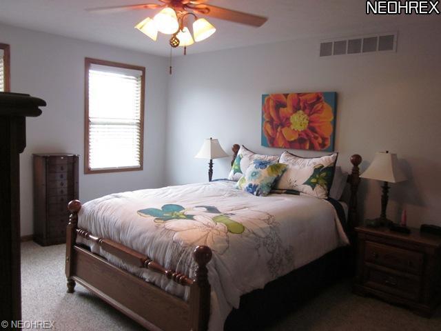 925 Mishler Rd, Mogadore, OH 44260 photo 8