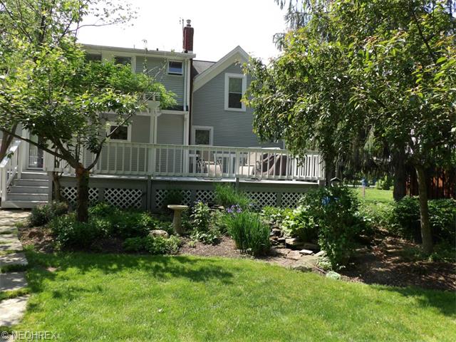 241 E Bridge St, Berea, OH 44017 photo 4