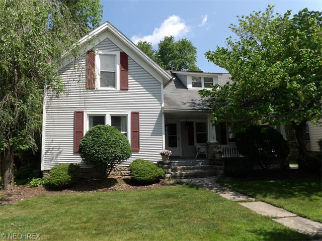 241 E Bridge St, Berea, OH 44017 photo 1