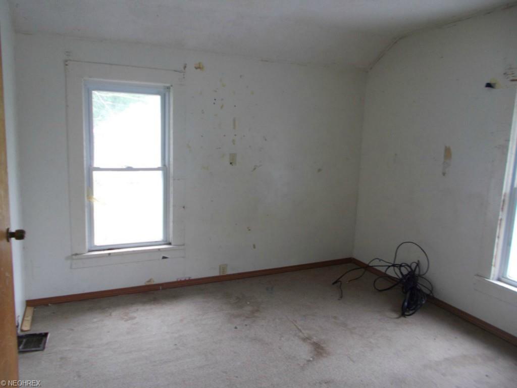 902 W 34th St, Ashtabula, OH 44004 photo 19