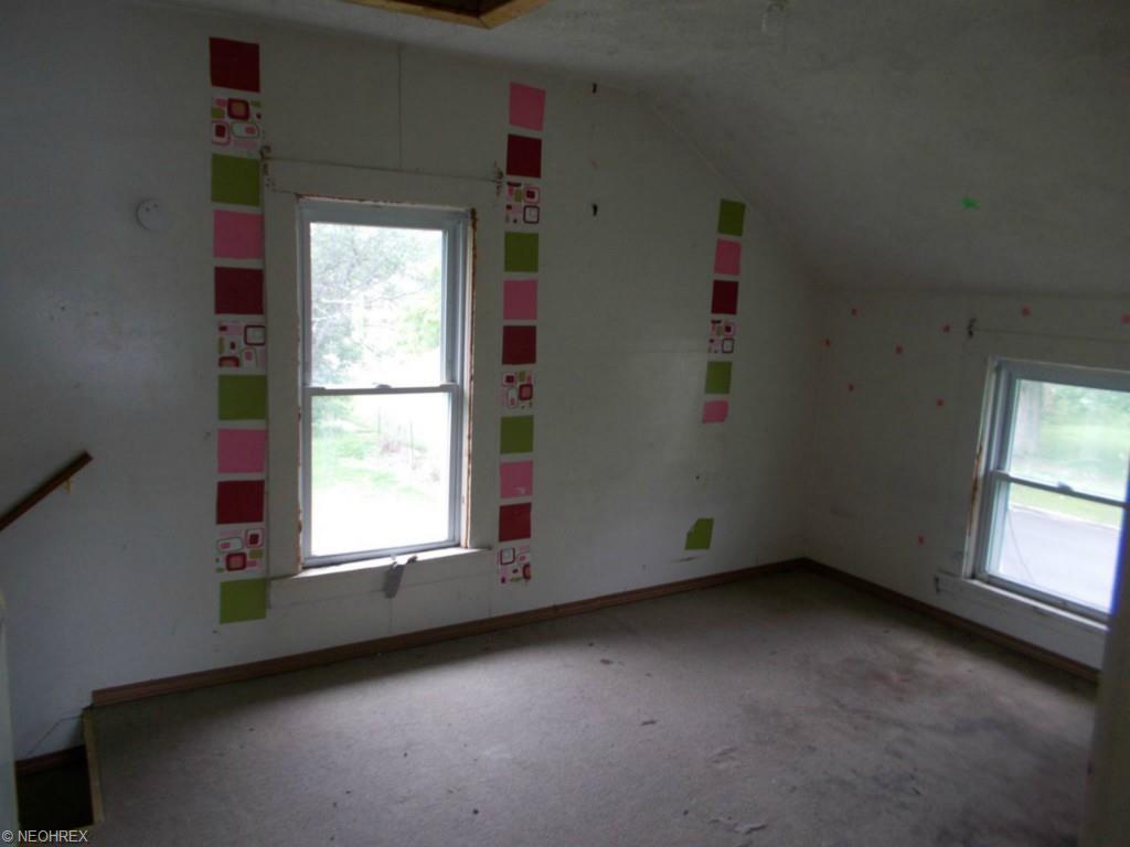 902 W 34th St, Ashtabula, OH 44004 photo 16