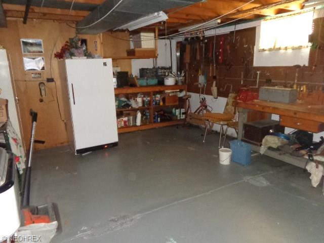 11351 Aaron Dr, Parma, OH 44130 photo 18