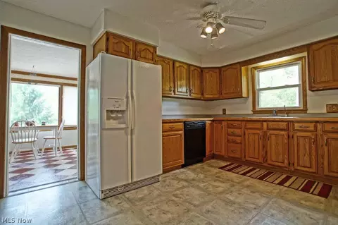 1950 Kemery Rd, Akron, OH 44333 photo 6