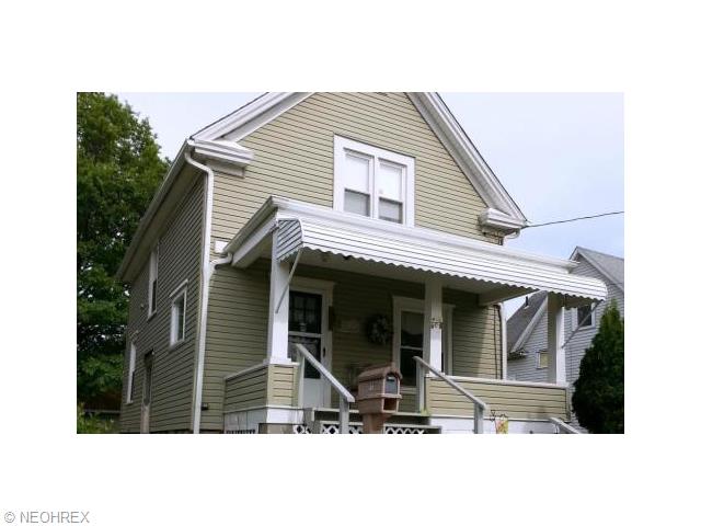 528 Smith Ave NW, Canton, OH 44708 photo 2