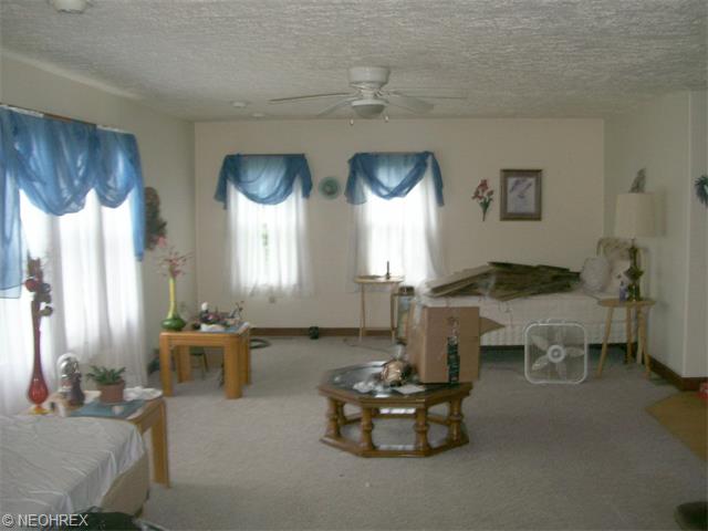 727 East Ave, Dover, OH 44622 photo 11