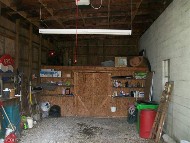 727 East Ave, Dover, OH 44622 photo 23