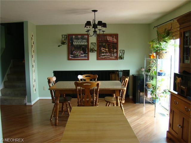 9186 Stanley Rd, Garrettsville, OH 44231 photo 3