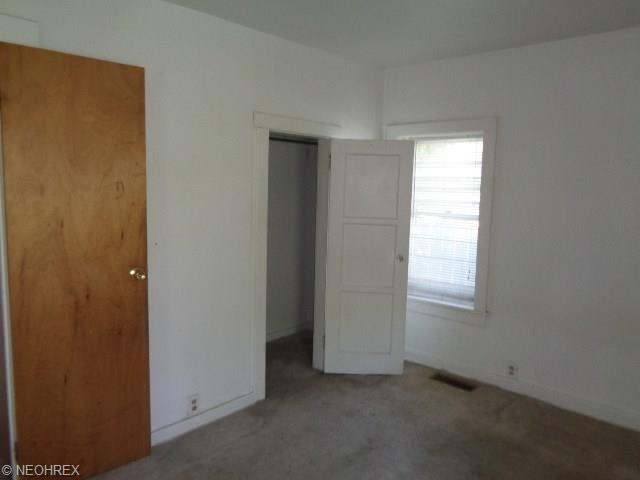127 High St, Elyria, OH 44035 photo 11