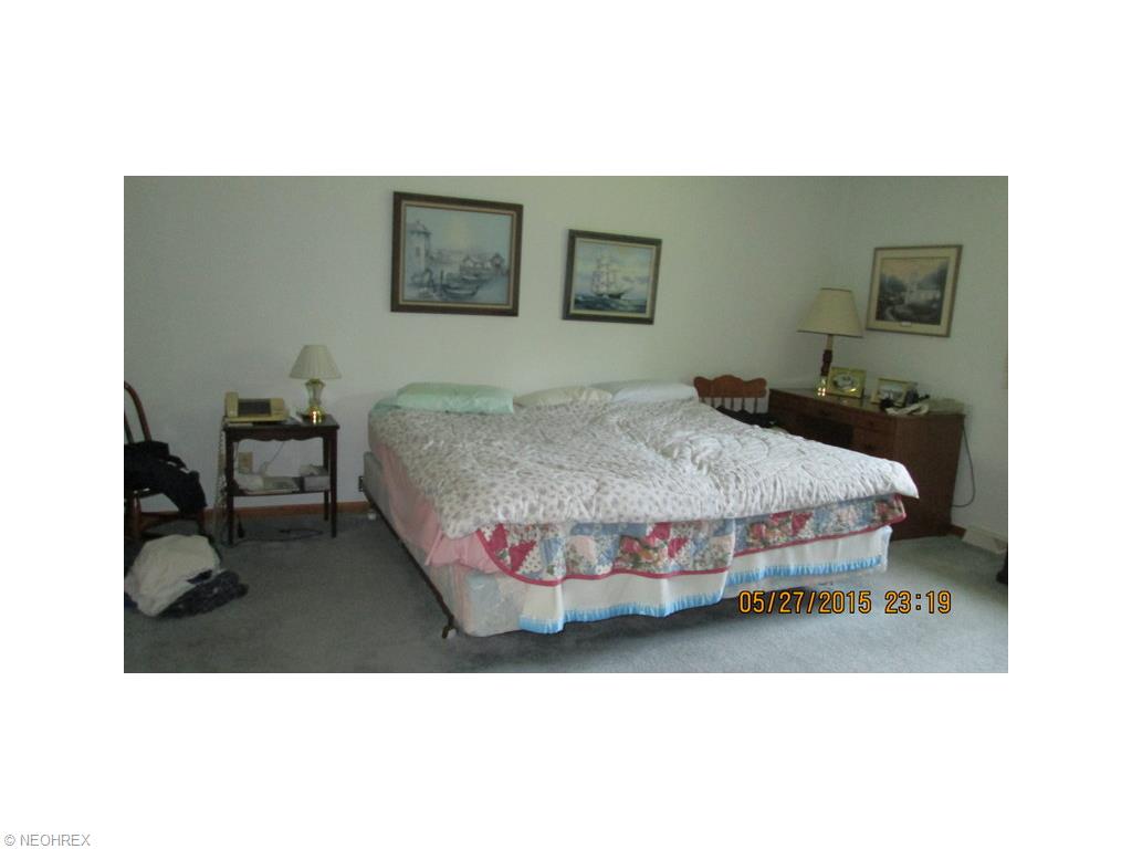 2858 Hedrick Ln, Ashtabula, OH 44004 photo 11