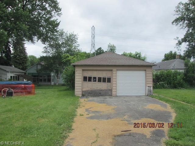 536 4th St, Struthers, OH 44471 photo 11