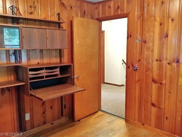 150 Hickory Rd, Akron, OH 44333 photo 16