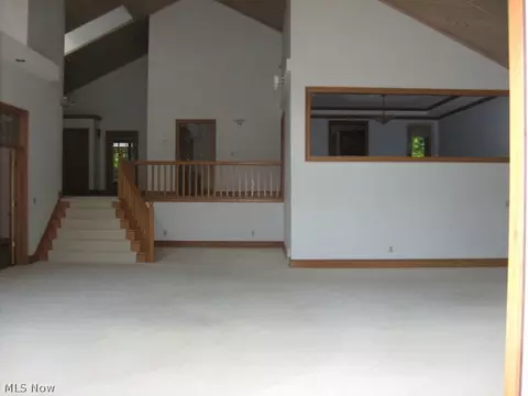 439 Hatch Rd, Sharon, OH 44281 photo 9