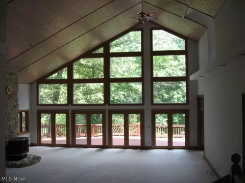 439 Hatch Rd, Sharon, OH 44281 photo 12