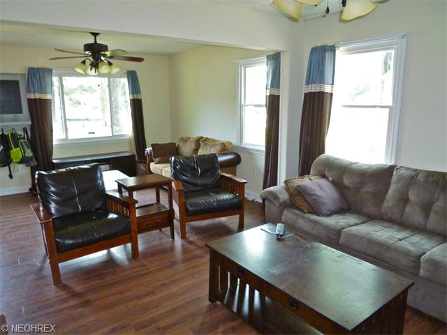 4940 Forest Rd, Mentor, OH 44060 photo 4