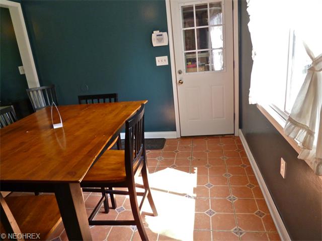 4940 Forest Rd, Mentor, OH 44060 photo 9