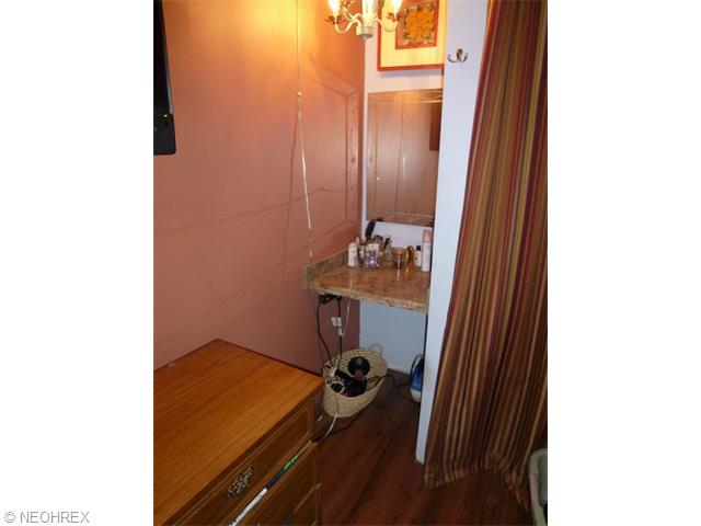 4940 Forest Rd, Mentor, OH 44060 photo 11
