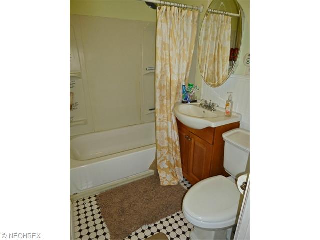 4940 Forest Rd, Mentor, OH 44060 photo 12