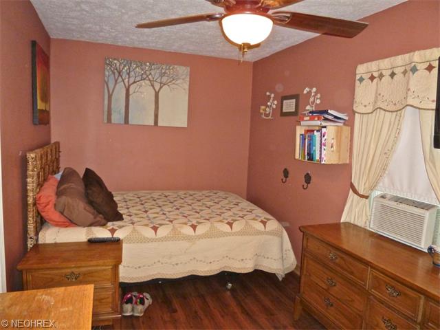 4940 Forest Rd, Mentor, OH 44060 photo 10