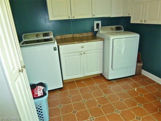 4940 Forest Rd, Mentor, OH 44060 photo 13