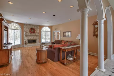 6923 Hunting Hollow Ln E, Hudson, OH 44236 photo 6