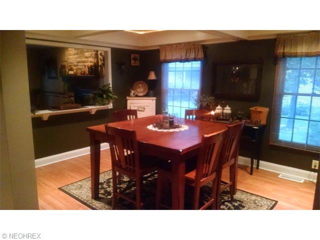 551 Hendrix Blvd, Lagrange, OH 44050 photo 8