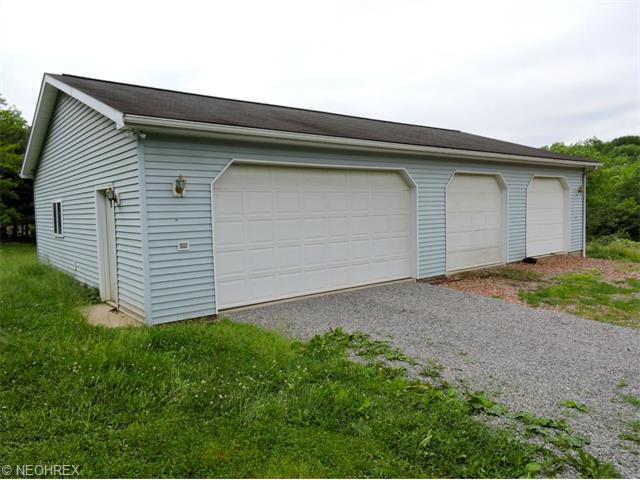 15867 Blair Rd, Salineville, OH 43945 photo 2