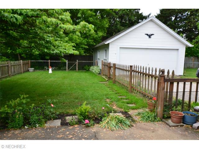 422 Myrtle Ave, Ashtabula, OH 44004 photo 20