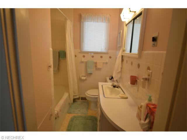 422 Myrtle Ave, Ashtabula, OH 44004 photo 10