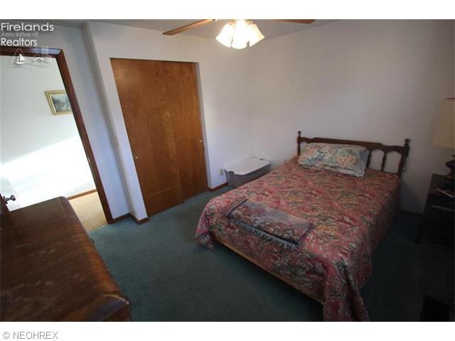 911 Strowbridge Dr, Huron, OH 44839 photo 8