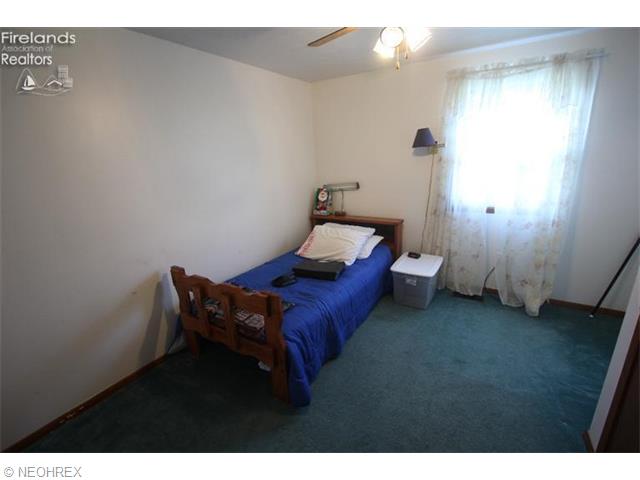 911 Strowbridge Dr, Huron, OH 44839 photo 7