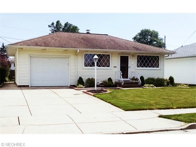 30864 Harrison Rd, Wickliffe, OH 44092 photo 1