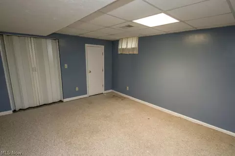 361 Windsor Dr, Elyria, OH 44035 photo 17